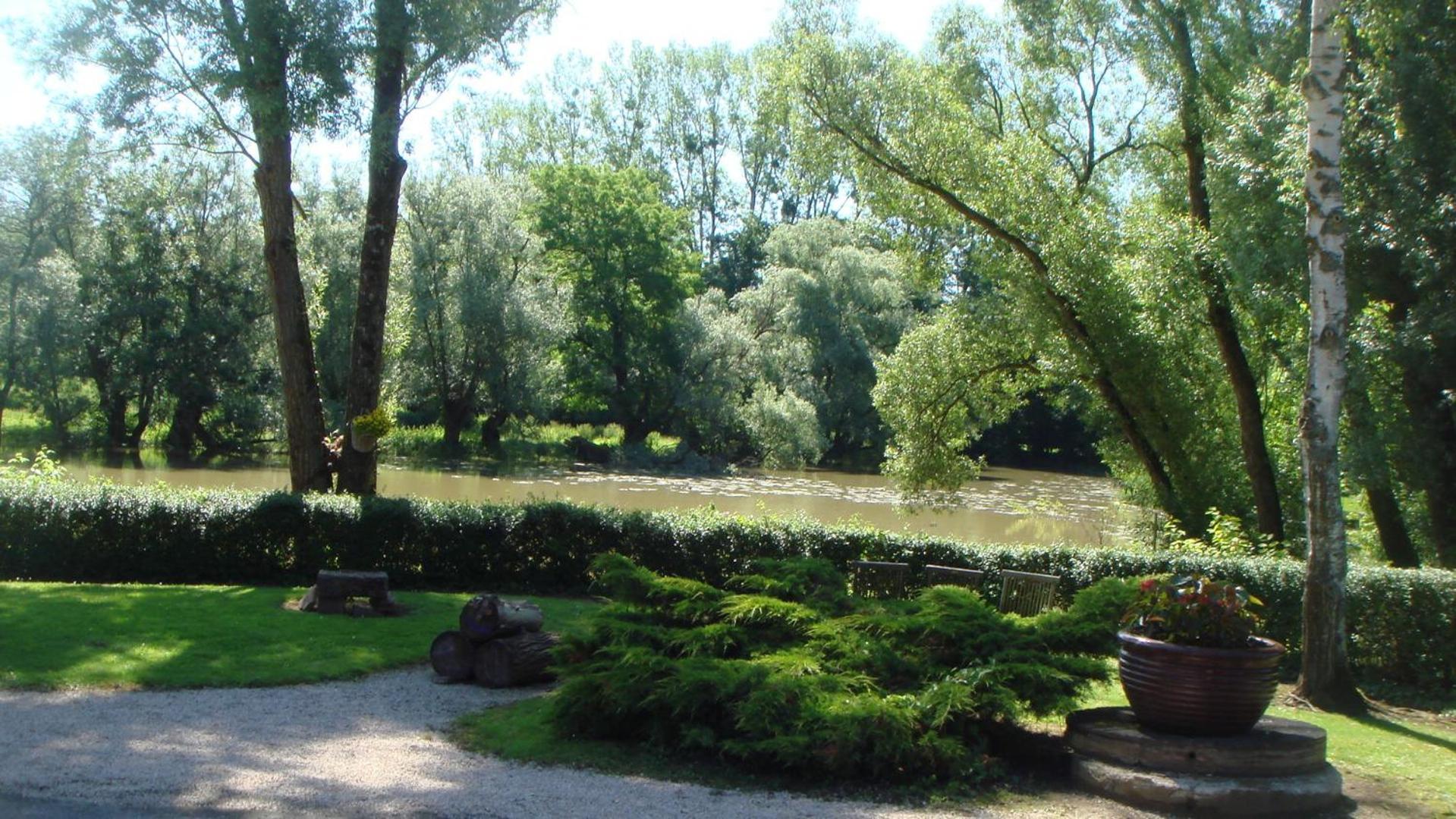 Moulin De Bourgchateau Louhans Zewnętrze zdjęcie
